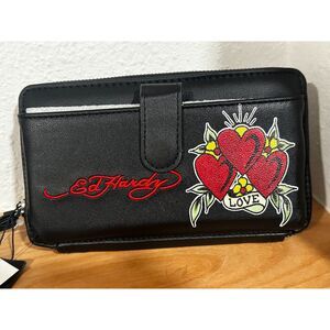 Ed Hardy Tattoo Heart Love Wristlet Wallet Zip Around Phone Case NWT